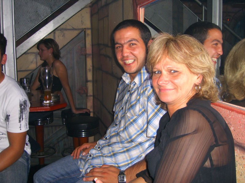 2005 10 03 005