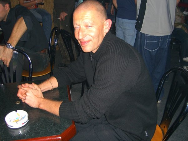 2005 12 10 057