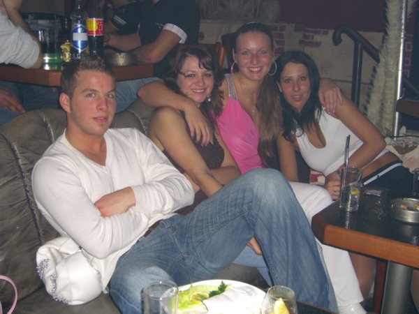 2006 02 11 025
